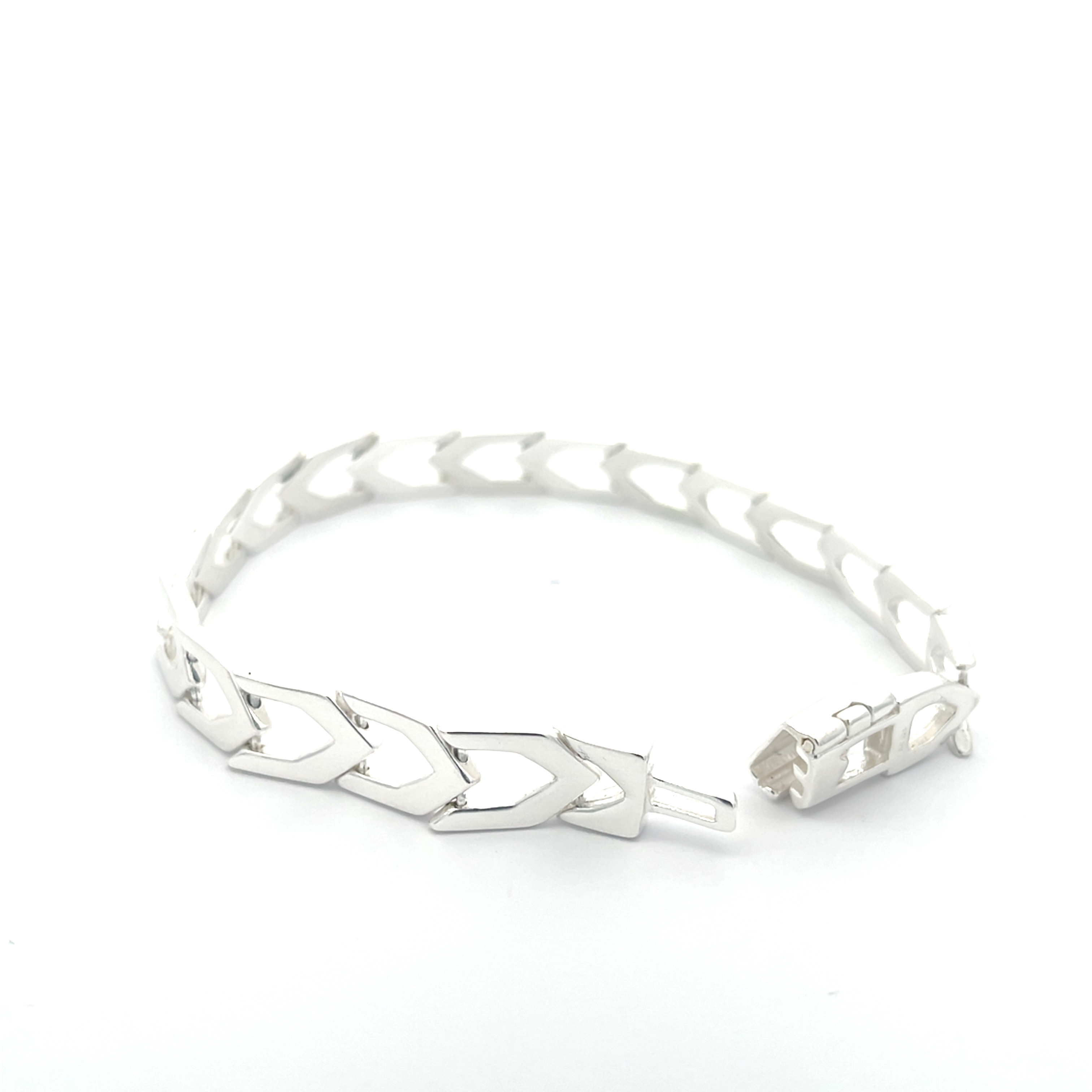 925 Sterling Silver Chevron Pattern Bracelet